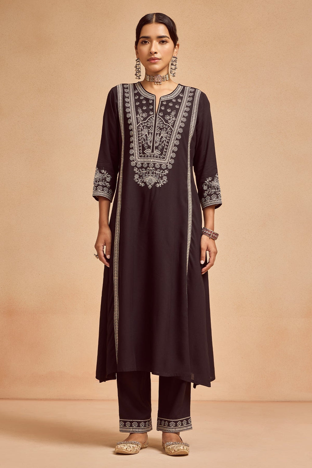Black Embroidered Kurta 2 Pcs Set