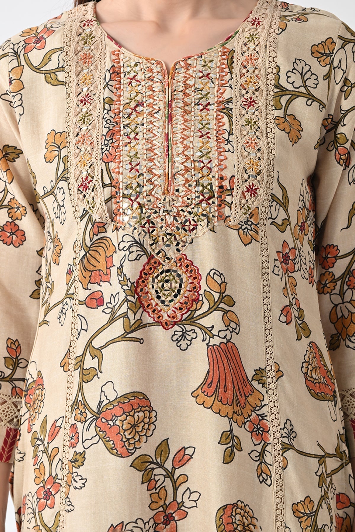 Beige Embellished Kurta 3 Pcs Set
