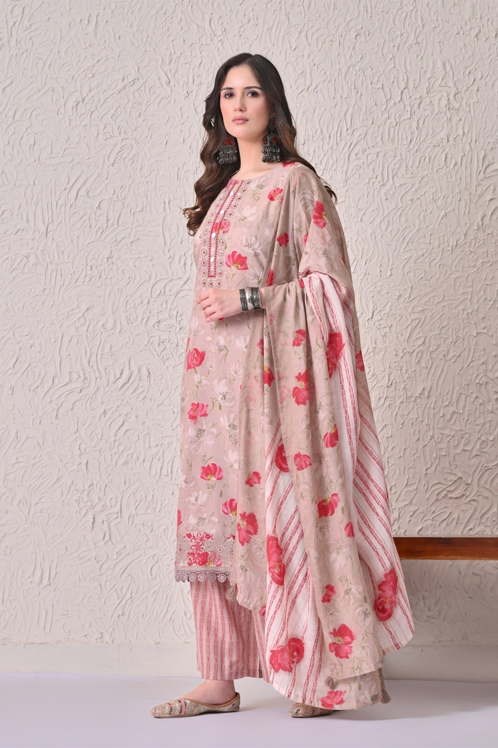 Beige Floral Printed Kurta 3 Pcs Set
