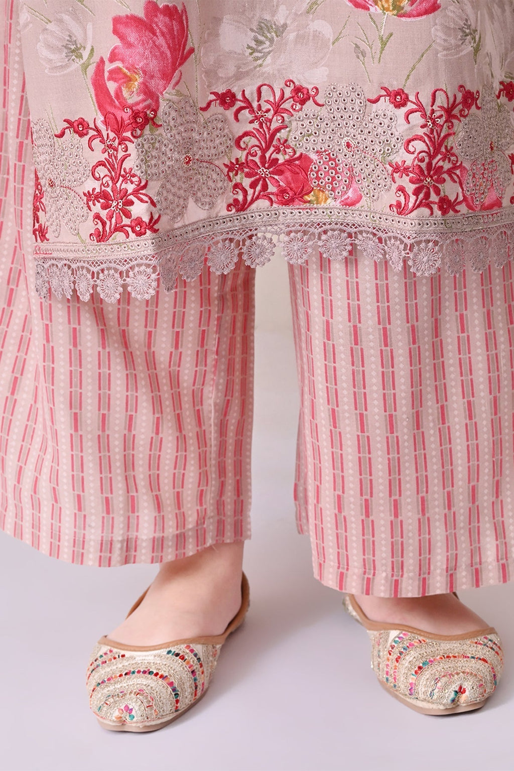 Beige Floral Printed Kurta 3 Pcs Set