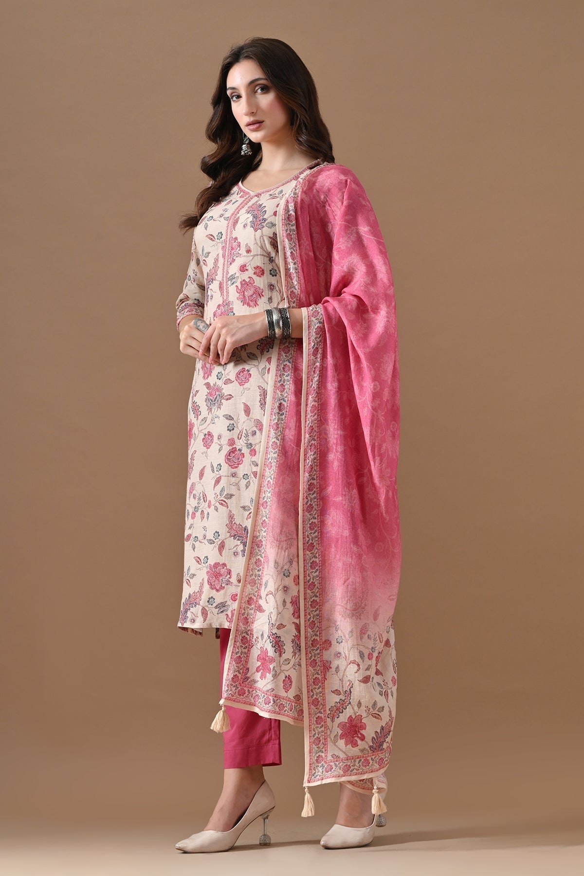 Beige Floral Printed Kurta 3 Pcs Set