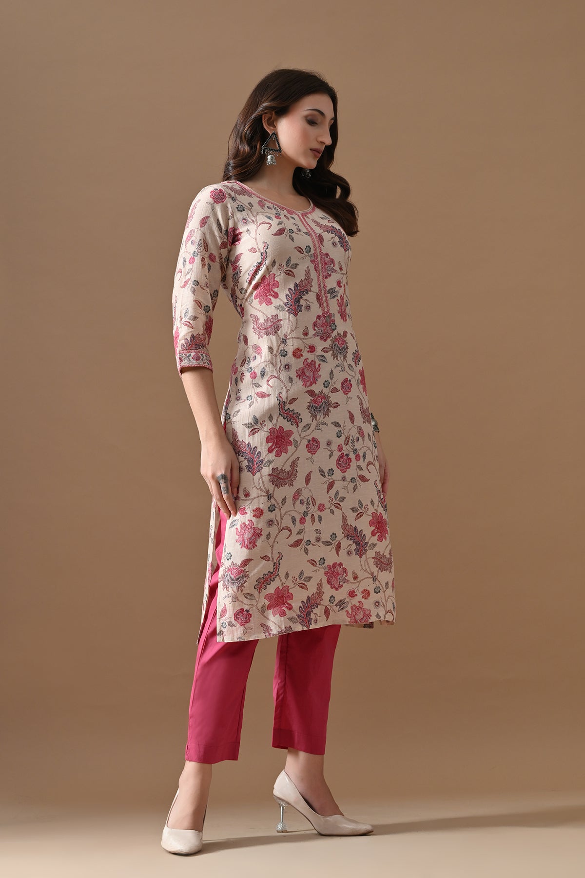 Beige Floral Printed Kurta 3 Pcs Set
